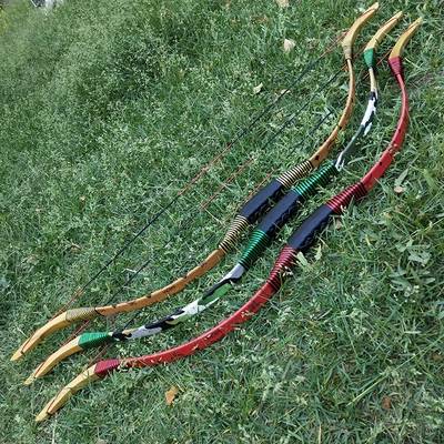 The children's bow sends three arrows at random with a default colour